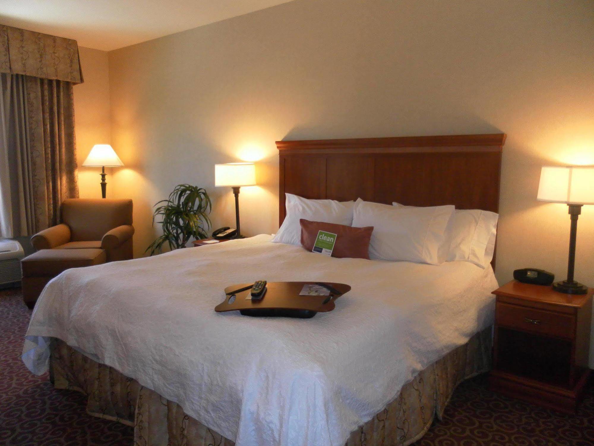 Hampton & By Hilton Menifee Murrieta Hemet